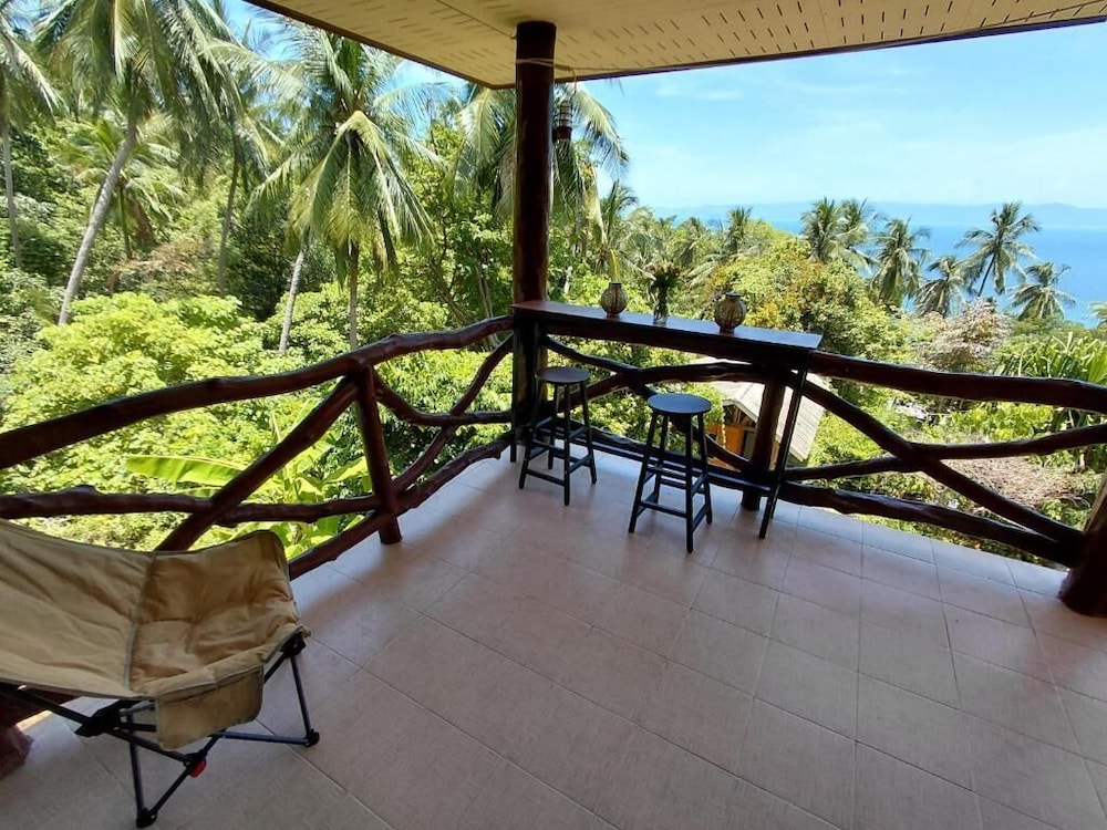 2 Bedroom Private Home Perfect for Families - Kitchen -seaviews -fast Wifi