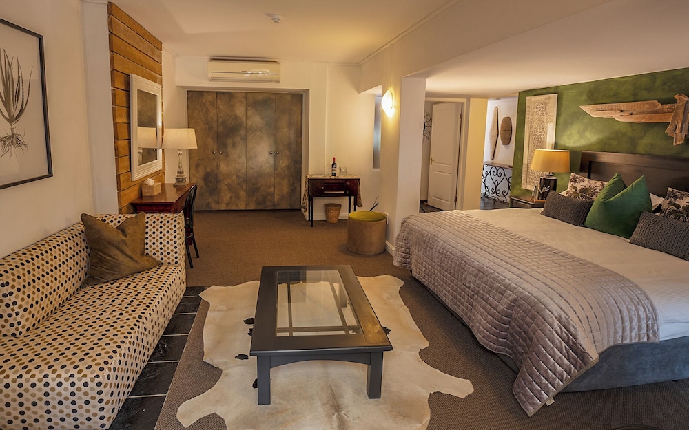 Silvermist Hotel