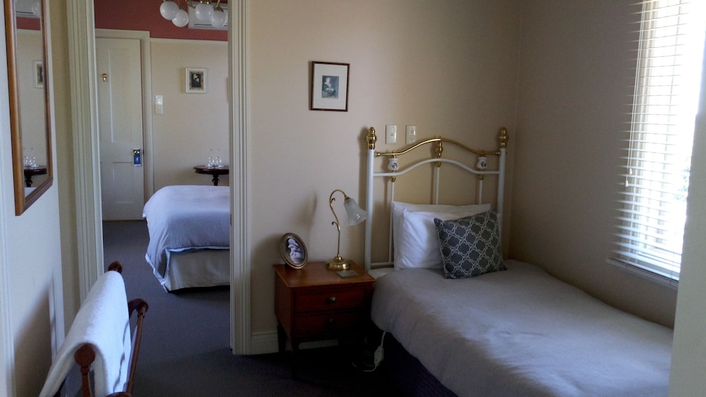 Bethany Manor Bed & Breakfast