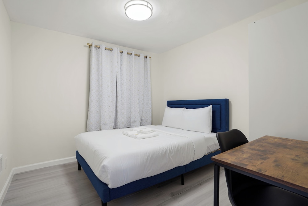 Cozy Private Rooms near SF Transpo