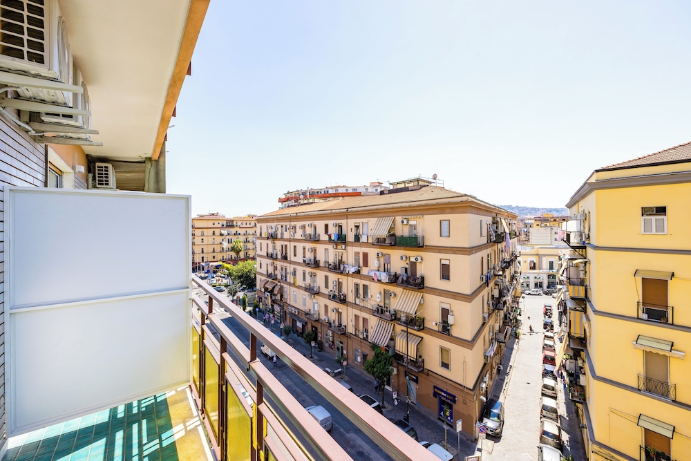 Carlo III guest house