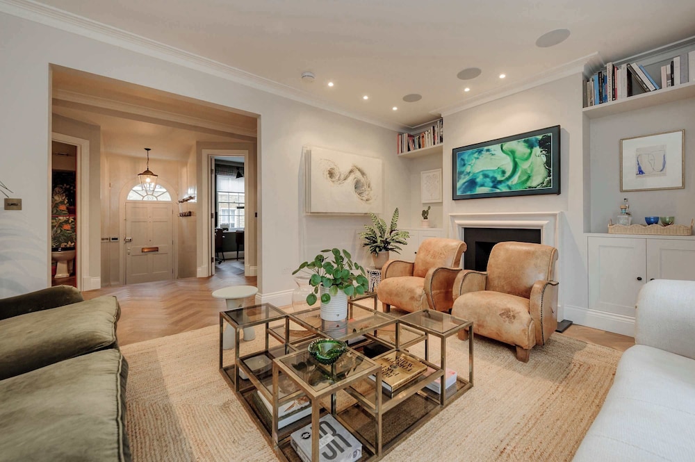 Gorgeous 3 bed House in Sloane Square With Garden