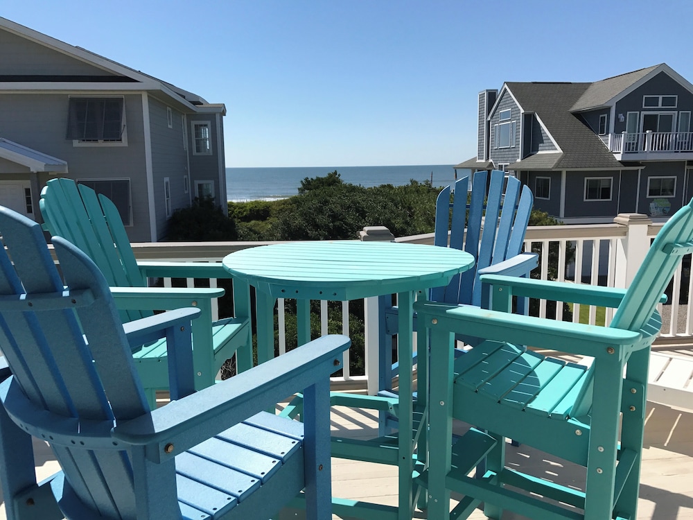 As Good As It Gets by Topsail Realty
