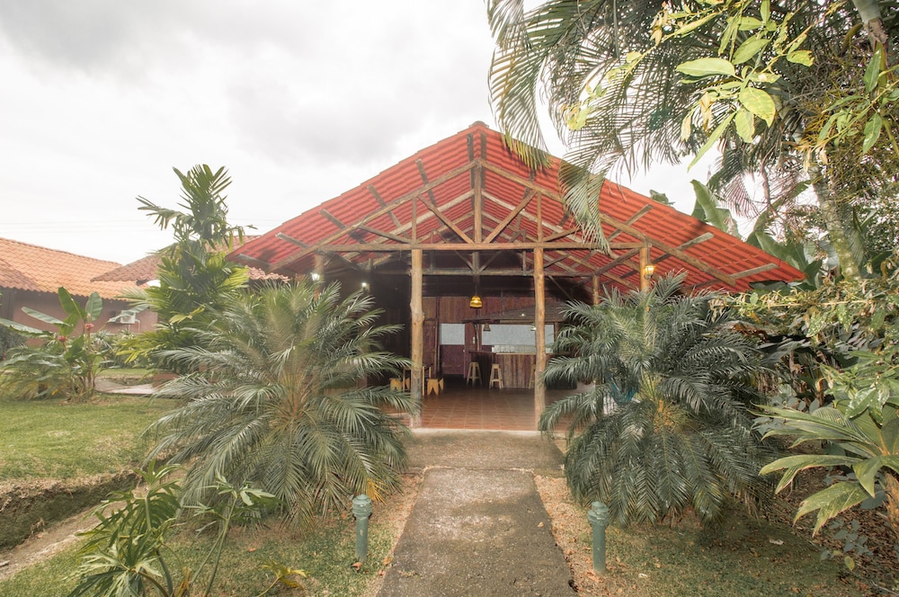 Arenal Green