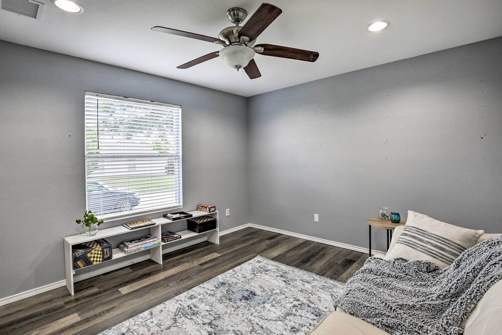 Sleek Rockwall Home Near Dtwn Dallas  Lake! - Property Image 3