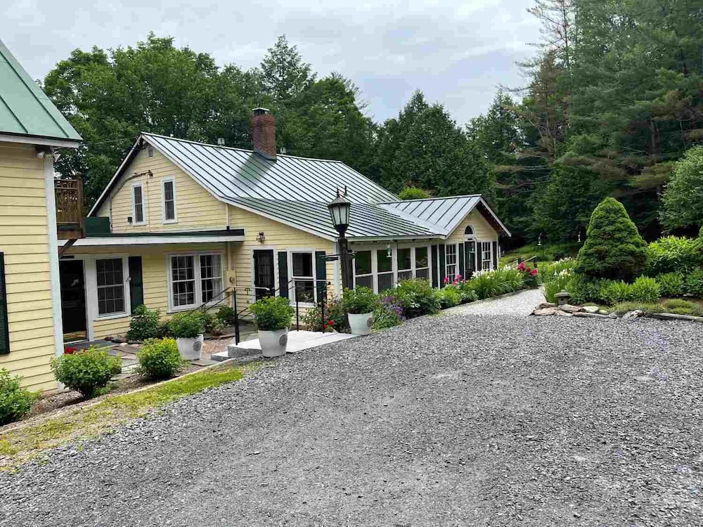 Tucker Hill Lodge