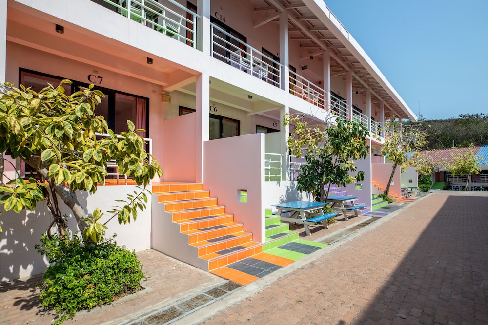 Xanadu Beach Resort