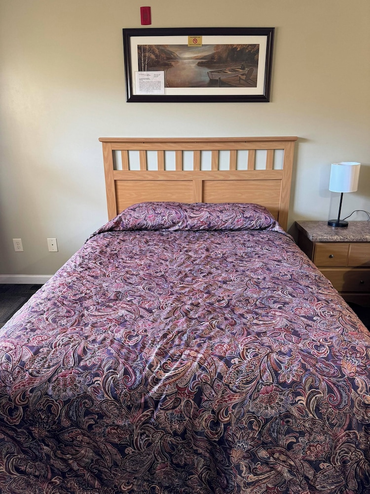 Weiss Lake Lodge