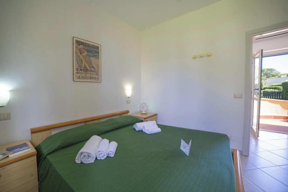 Le Onde Apartment 2 With Pool and Sea photo 2