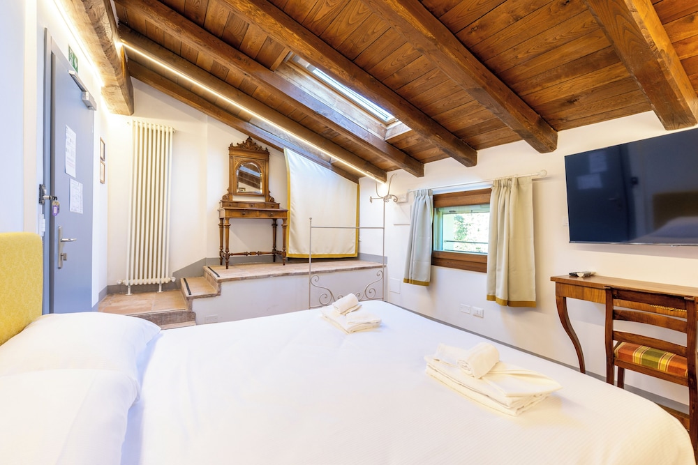 BolognaRooms com- La Cascina