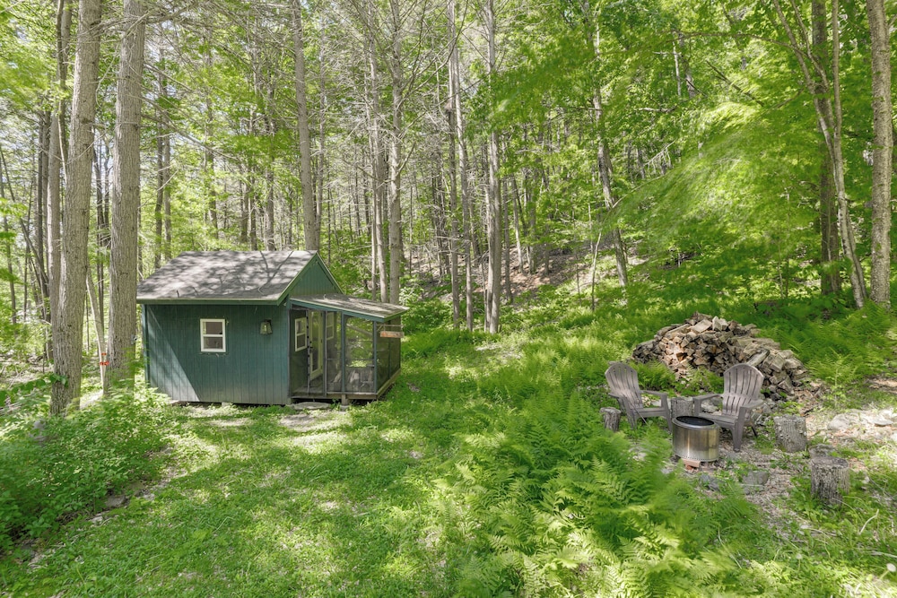 Brattleboro Vacations - Cozy Falls Brook Cabin: Hike  Swim On-site! - Property Image 18