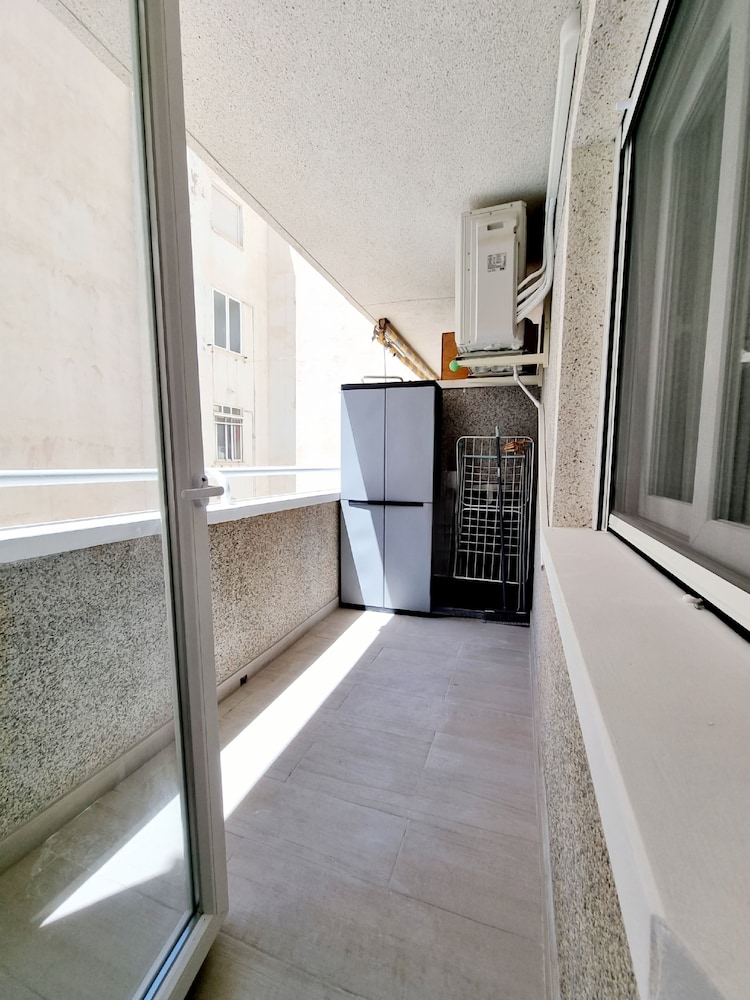 Modern and Cozy Apartment Just Steps From Los Locos Beach