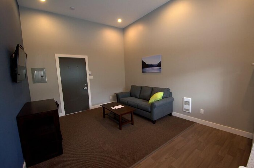 First Avenue Executive Suites