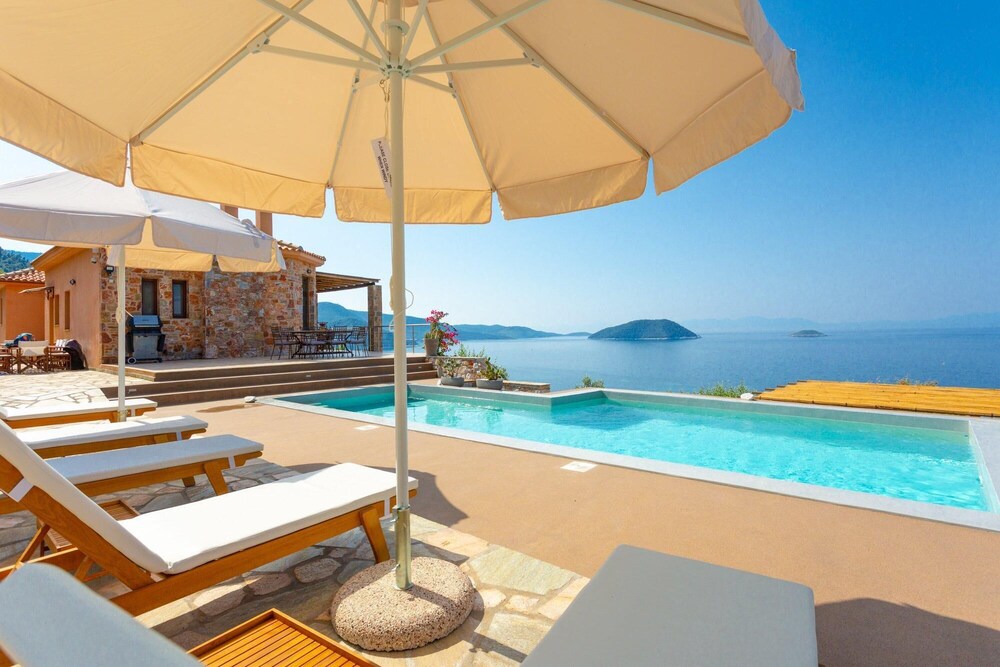 Villa Diona Large Private Pool Walk to Beach Sea Views A C Wifi - 3074 view 2