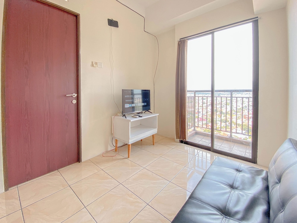 Scenic View 2Br At Apartment Tamansari Panoramic
