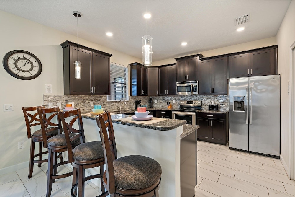 Championsgate Resort 6 Bedroom Private Pool Home with Game Room 6 Home