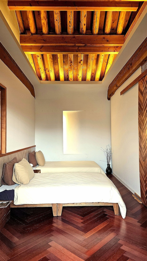 Soi Hanok Stay