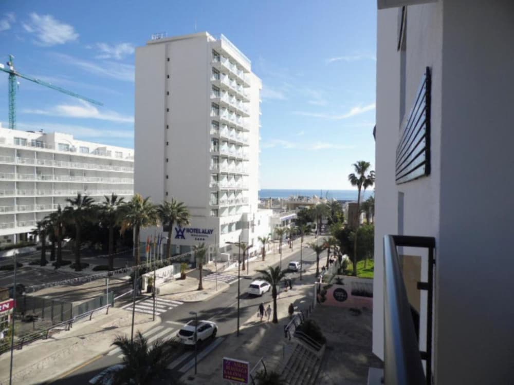 Apartamentos Puerto Marina