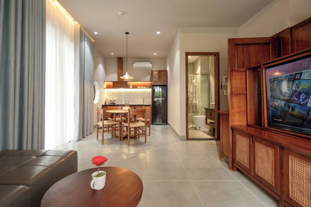 JULIE's HOUSE - LUXURY APARTMENT - HUE