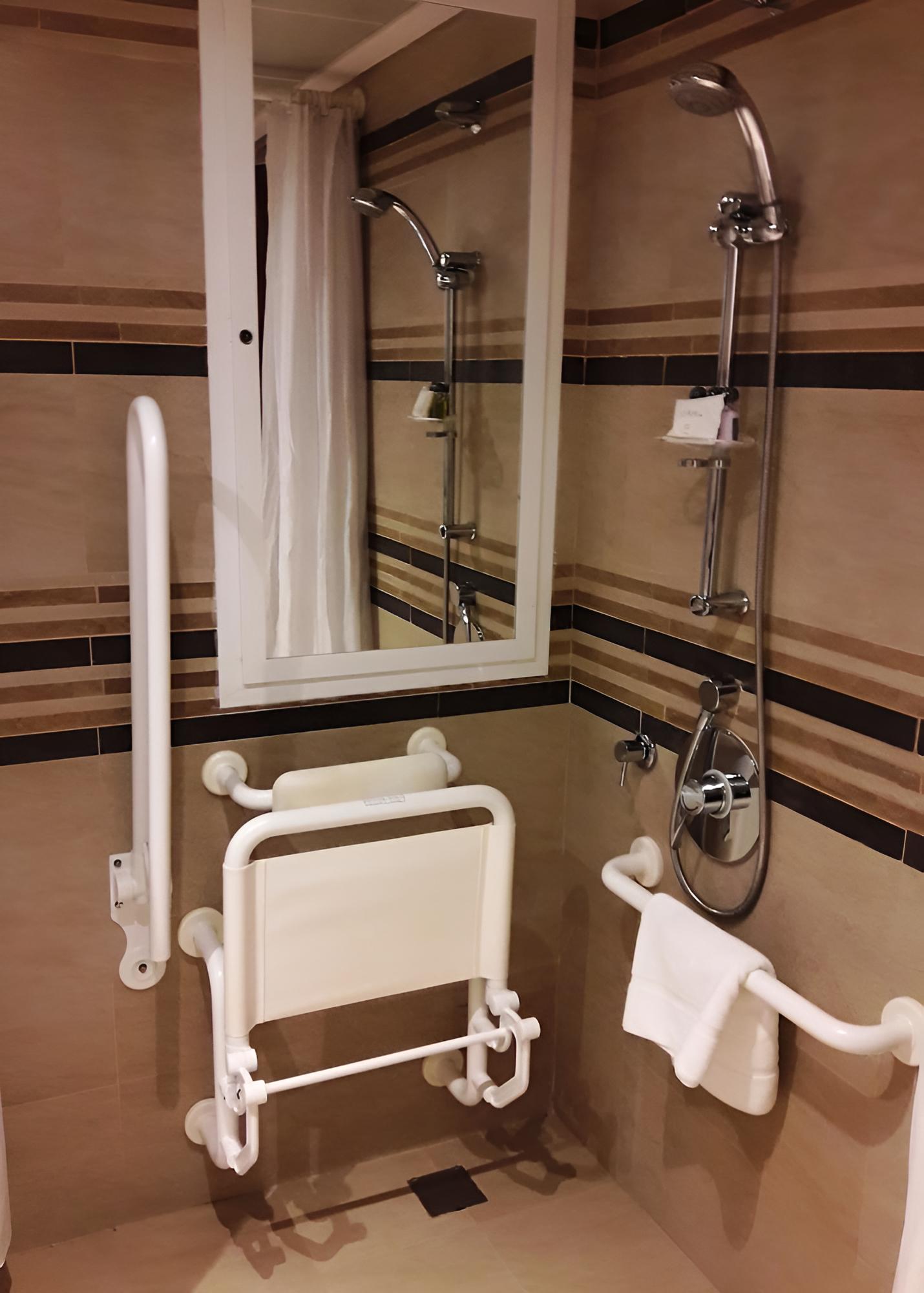 Muscat Hotel & Apartment