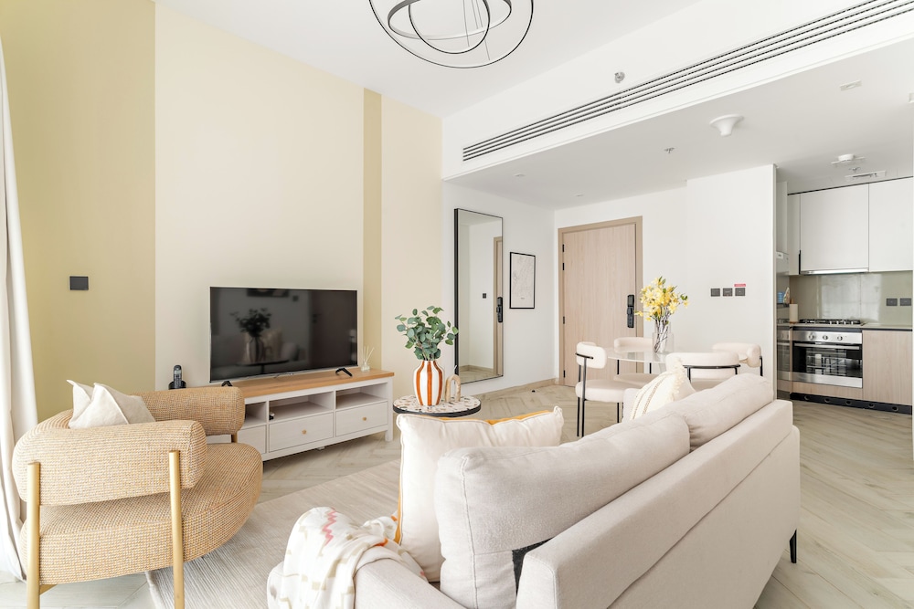 Silkhaus Empire Residence