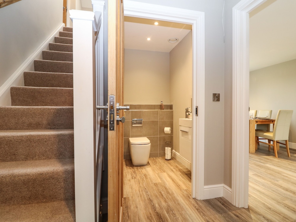 9 Windrush Heights