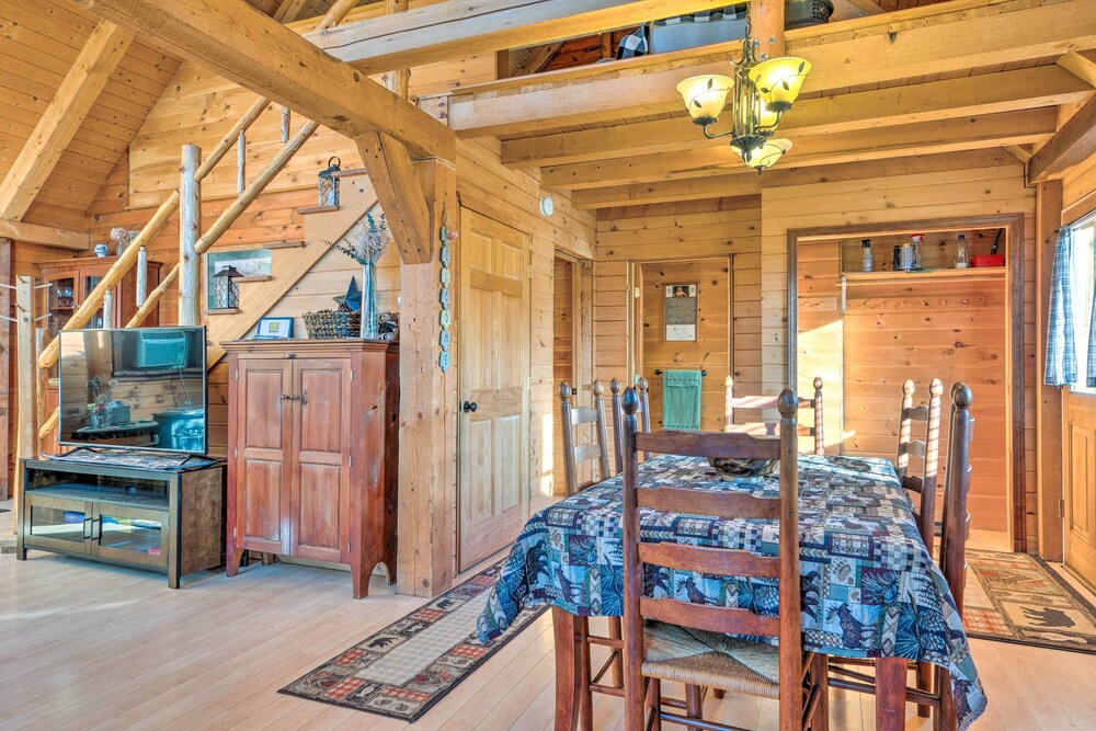 West Danville Cabin: Day Trip to Stowe Mtn! view 2