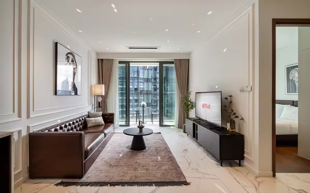 Metropole Crest Risidence