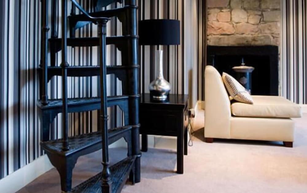 Royal Mile Residence