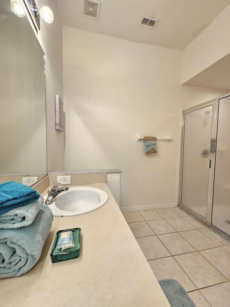 Th211bd Tuscan Hills 4 Bed 4 Bedroom Home