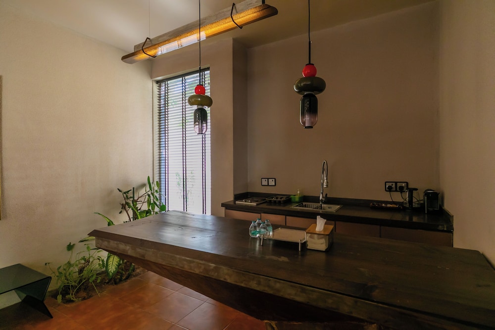 Portal Chalets With Private Pool-AlRawda
