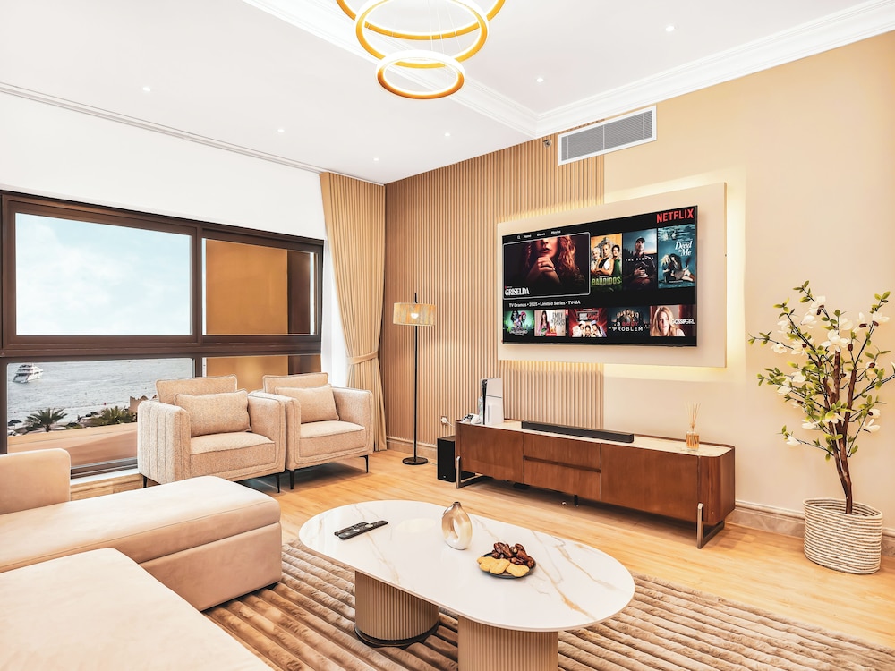 New Fairmont Residences by Propigo