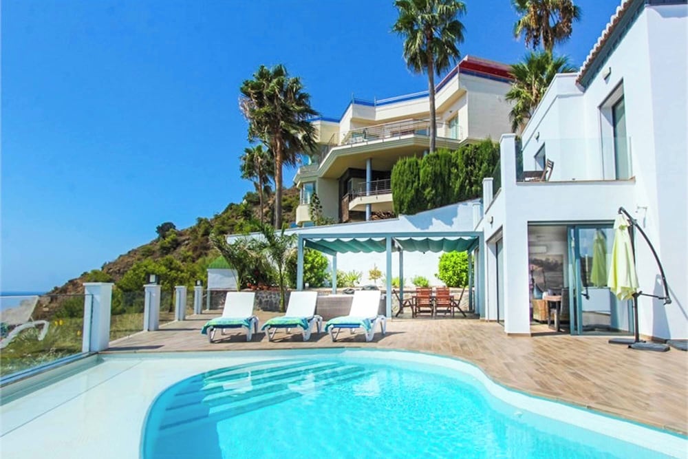 Villa Jaz