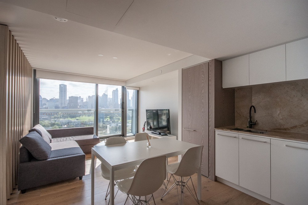 Potts Point Vacations - Modern Potts Point Apartment in Omnia - Property Image 5