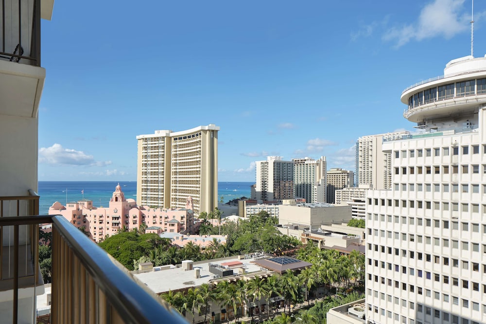 OUTRIGGER Waikiki Beachcomber Hotel 70