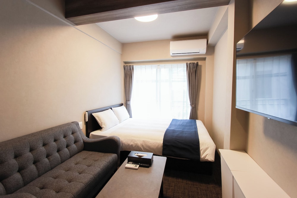 Advanced Stay Hakata