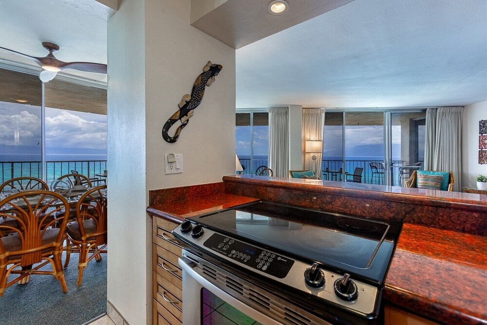 Royal Kahana 1211 2 Bedroom Condo