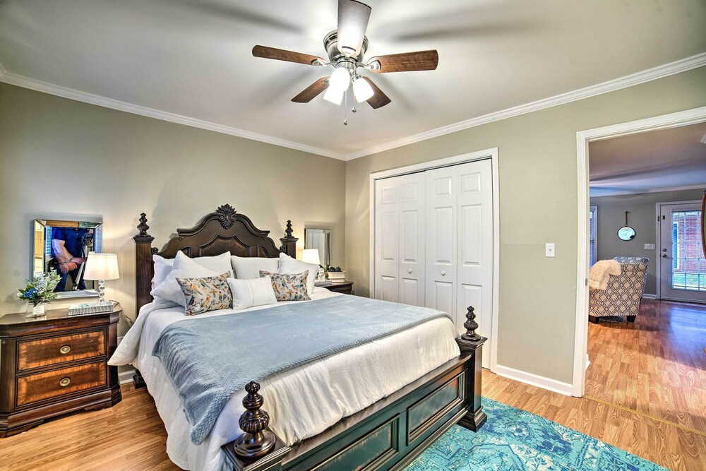 Starkville Condo ~1 Mi to Mississippi State!