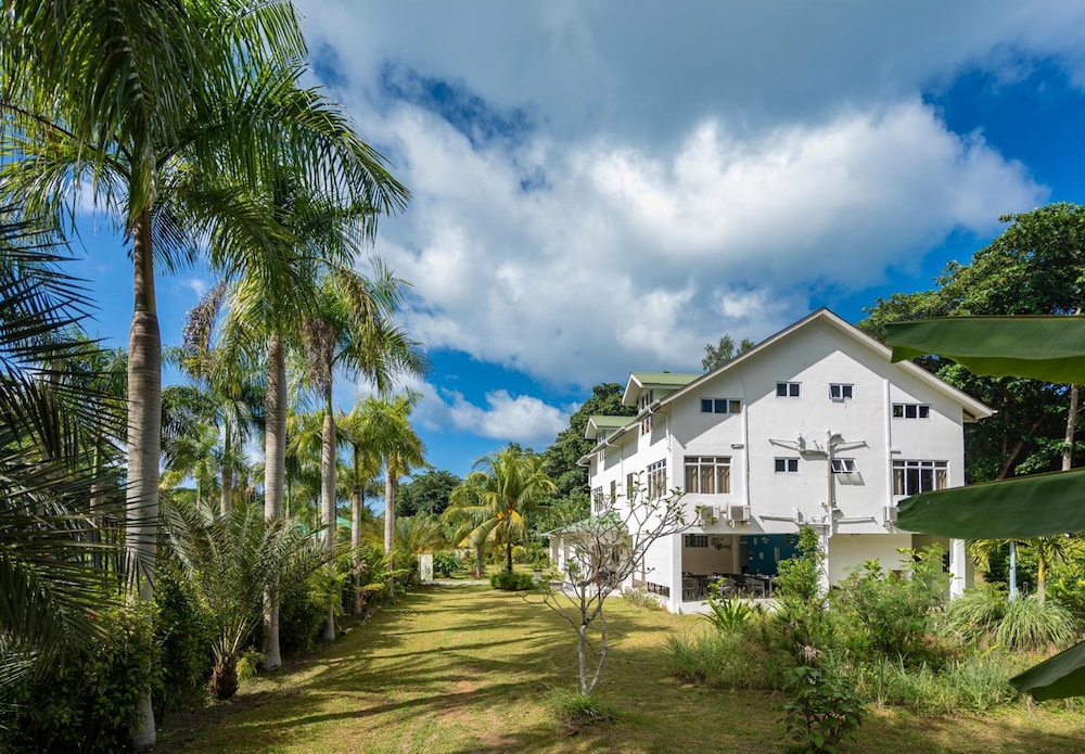 La Modestie Villa