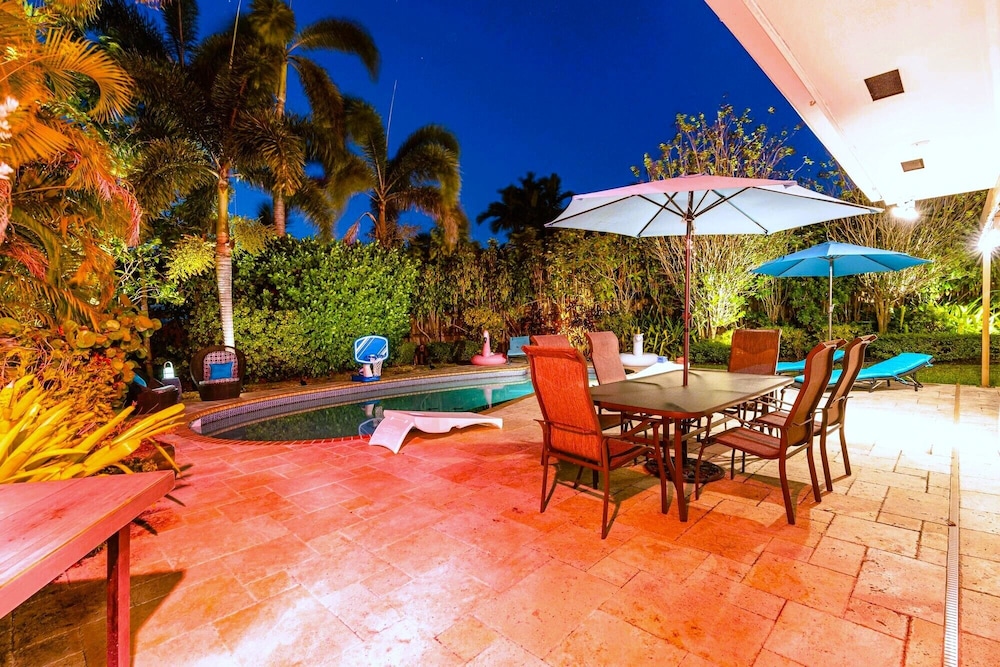Miami Dream Home with Pool