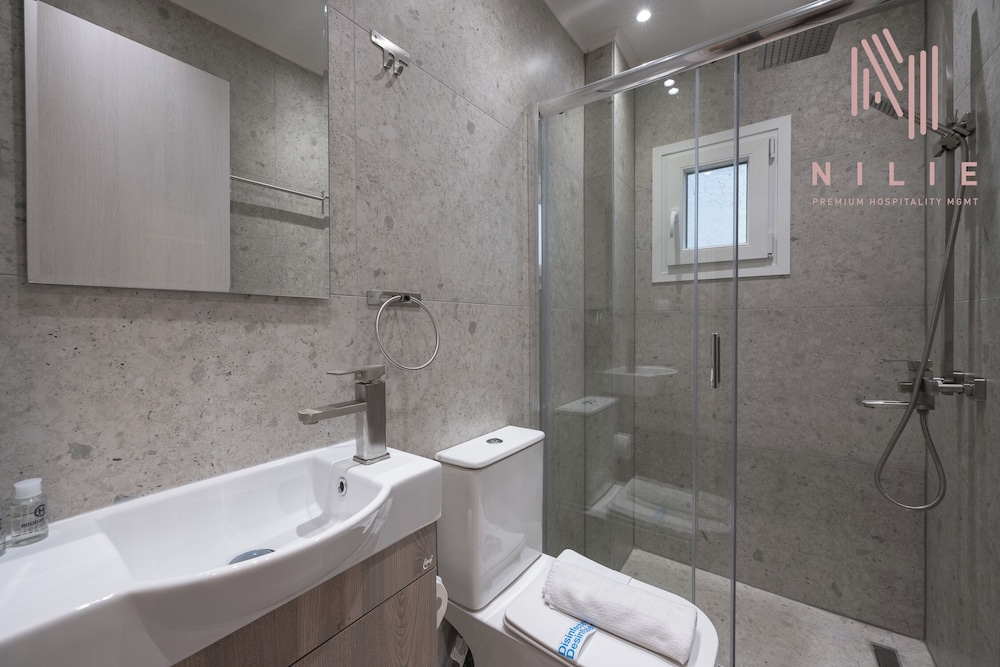 INsite Nilie Hospitality MGMT