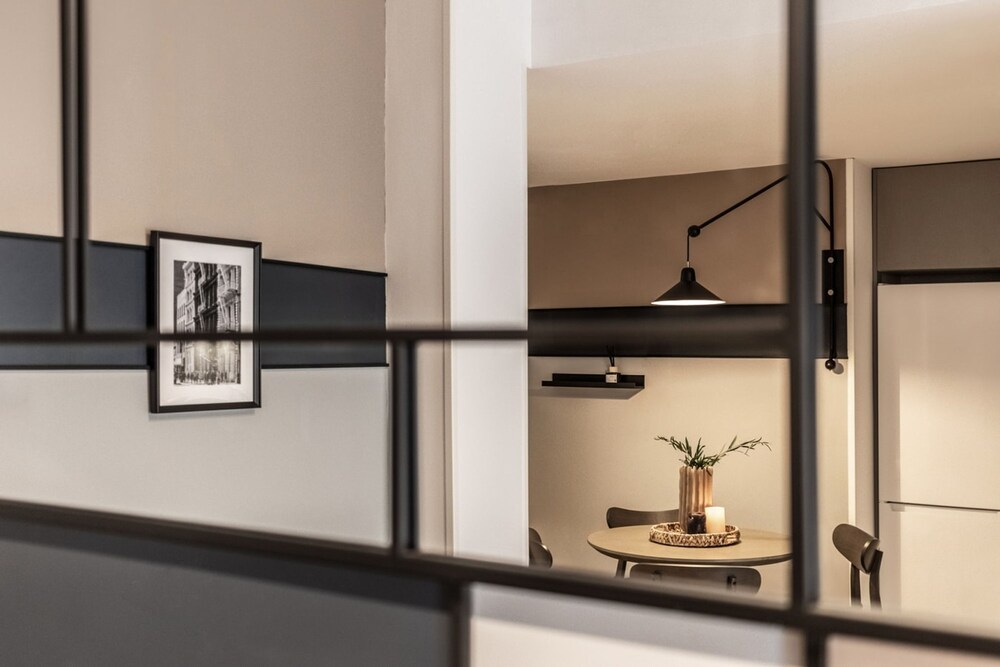 Elton - 1 Bedroom in Chueca