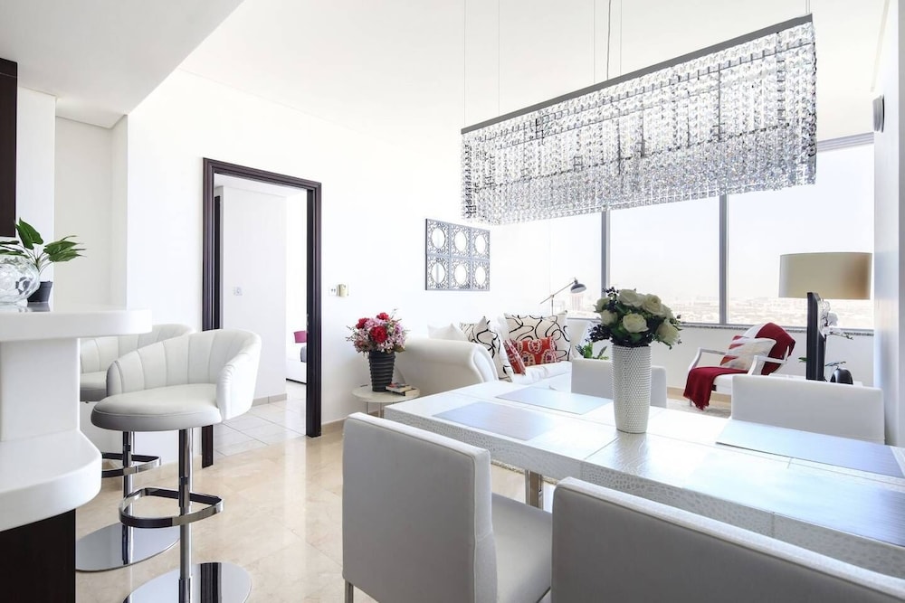 Comfy and Lovely 1BR in Difc!