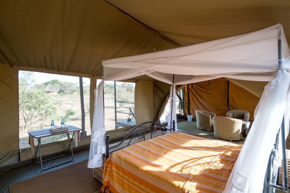 Serengeti Ikoma Wild Camp