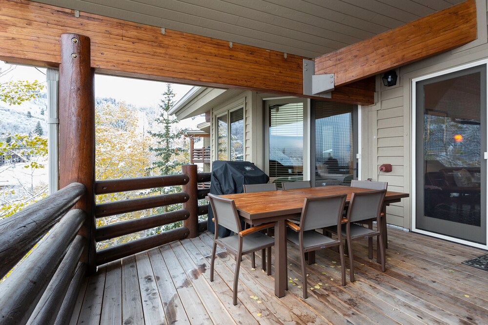 Trail's End Lodge at Deer Valley Resort - Four Bedroom Residence with Spa #505 4 Condo