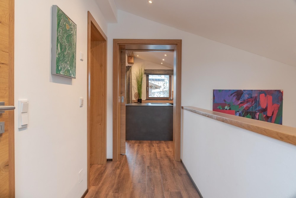 Finest Villa Zell am See - Penthouse Sauna