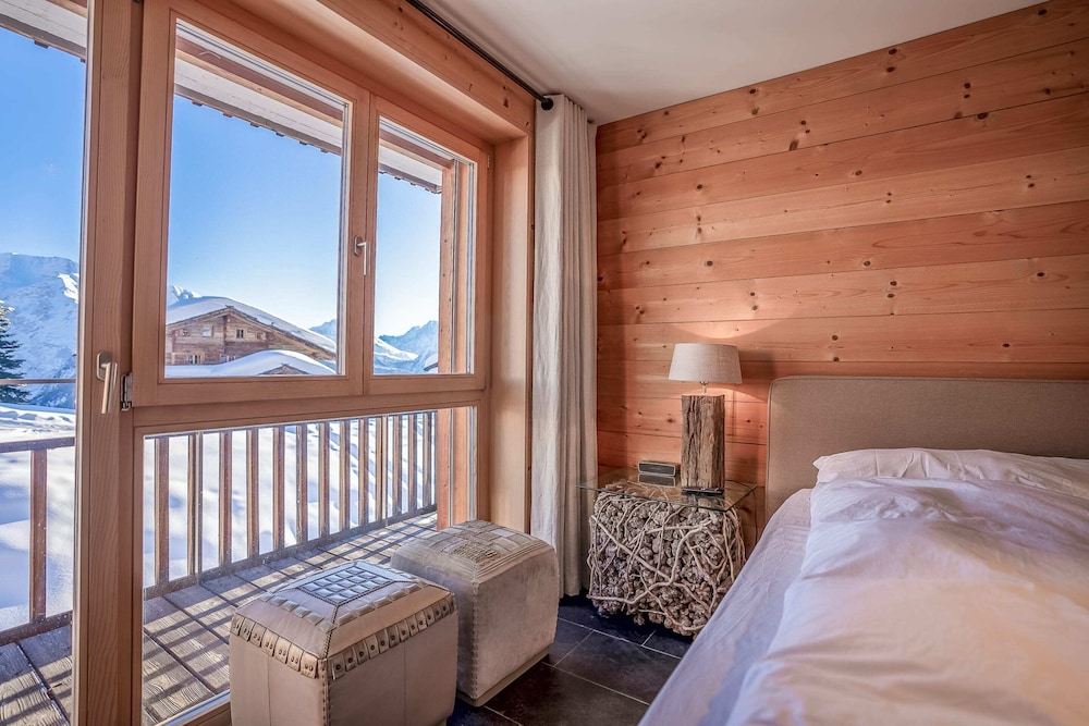 Caspar Penthouse