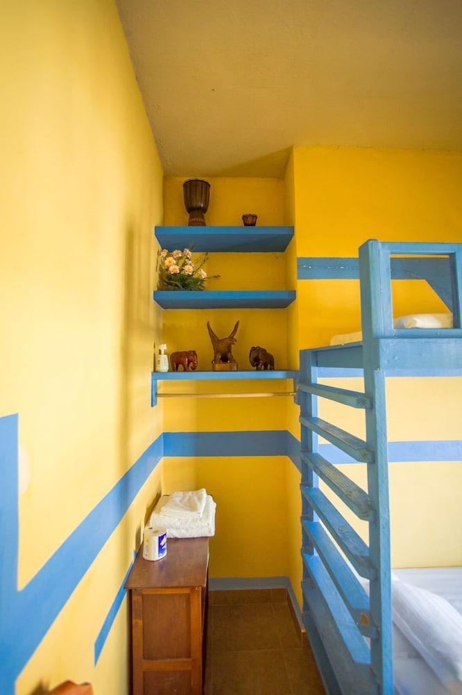 G.T. Guest House
