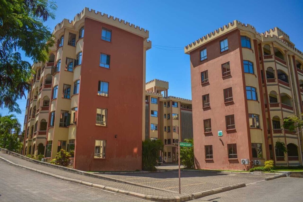 Lux Suites Dofils Sunset Apartments view 3