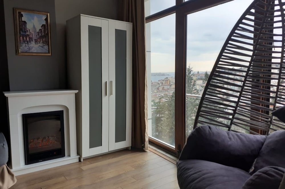 Bude Suit - Image 27